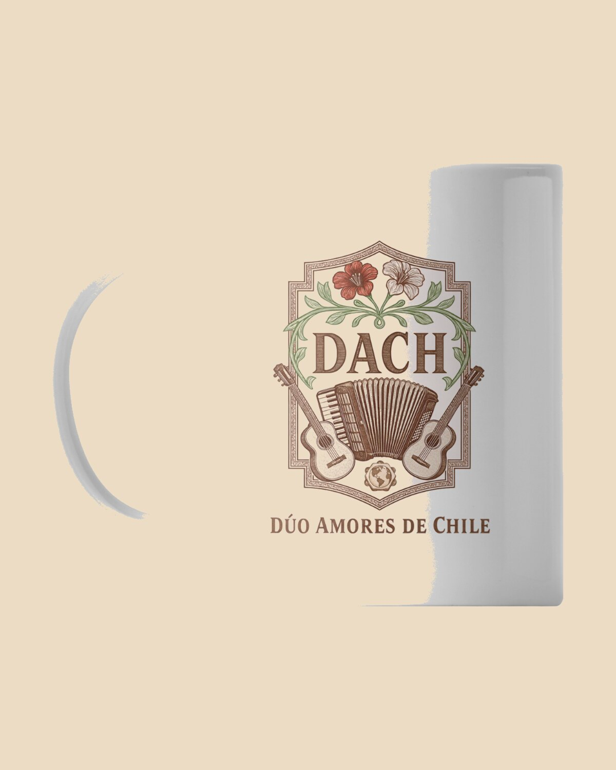 Taza Chile Lindo — El escudo por un lado. Nuestra traducción de «Chile, Chile lindo» por el otro.